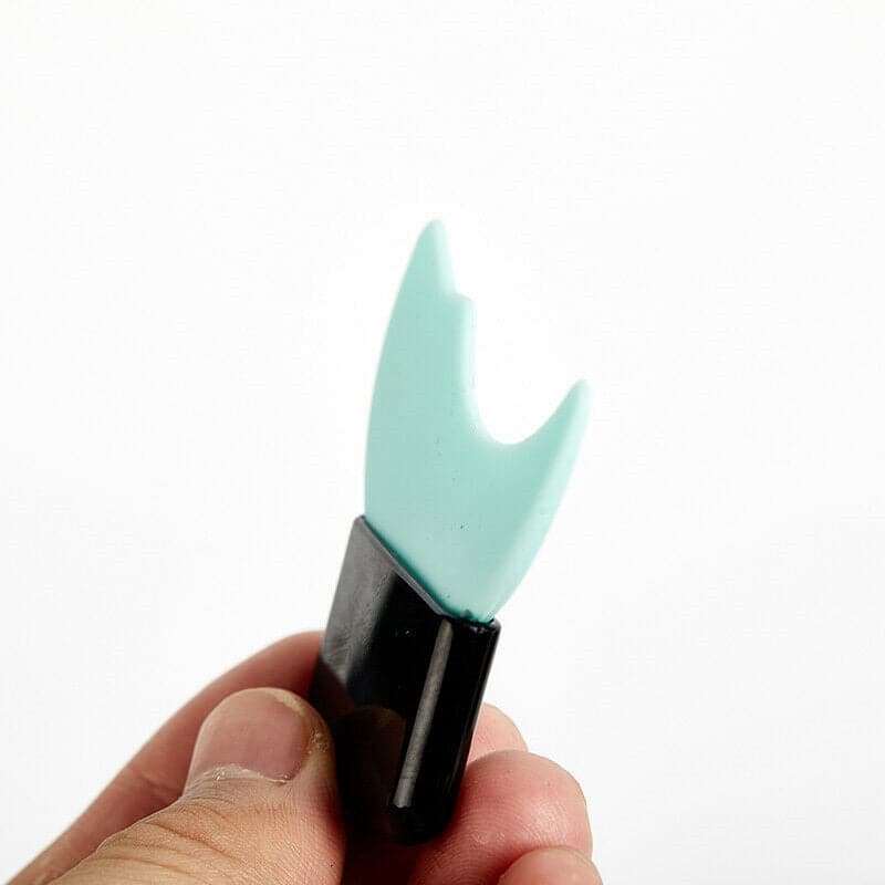 Makeup Beauty Eyeliner Eyeshadow Stencil - 1 Pcs Models New Template Shaper Tool