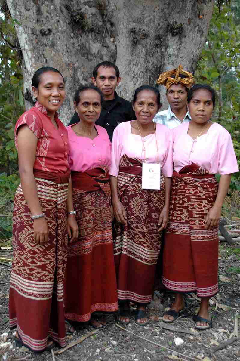 Traditional Malaka Regency Textile with Pean Babof Motif