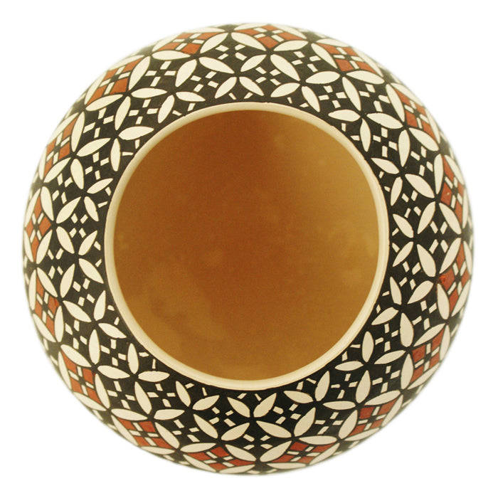 Rosa Loya: Small Olla Flower Design