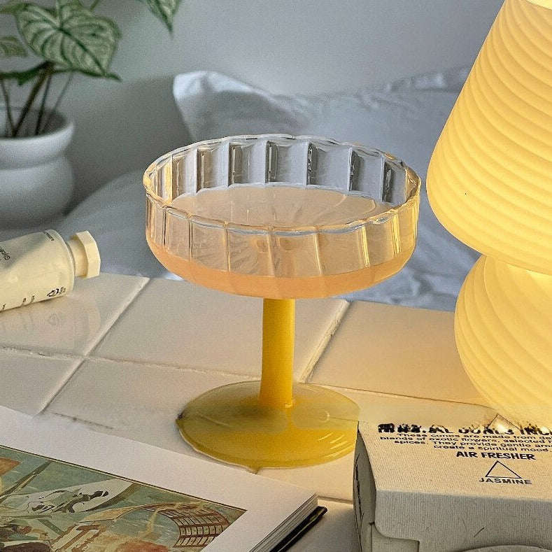 Vintage Style Wine Glass - Heat-resistant Glass with Various Sizes