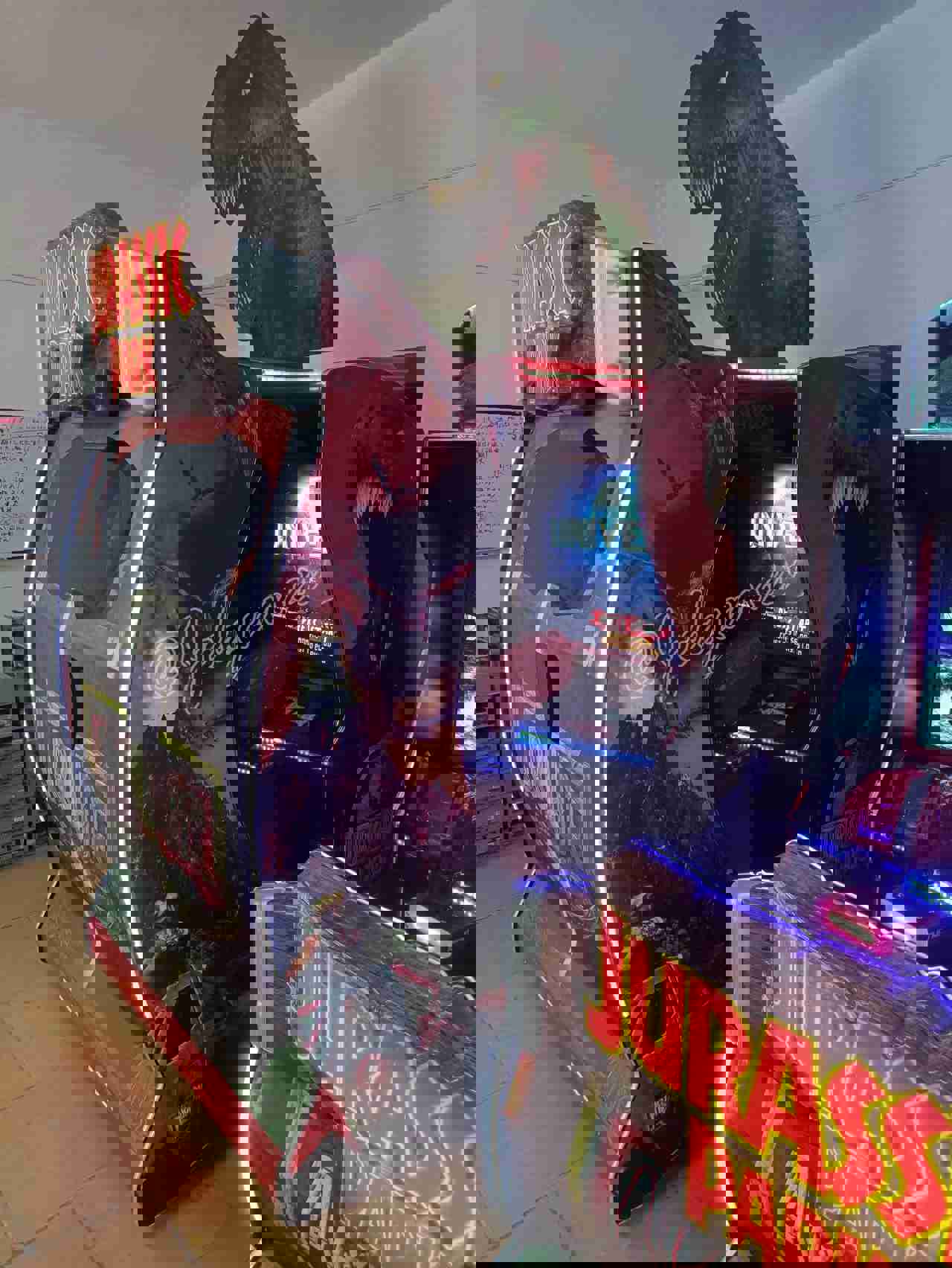 Jurassic Park Gun Shooting Arcade Machine Motion Version With House Shell