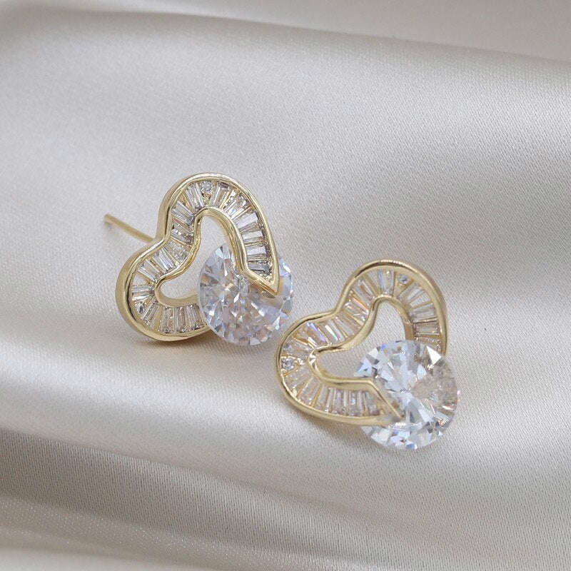 Korea Design 14K Gold Plated Zircon Love Stud Earrings for Women