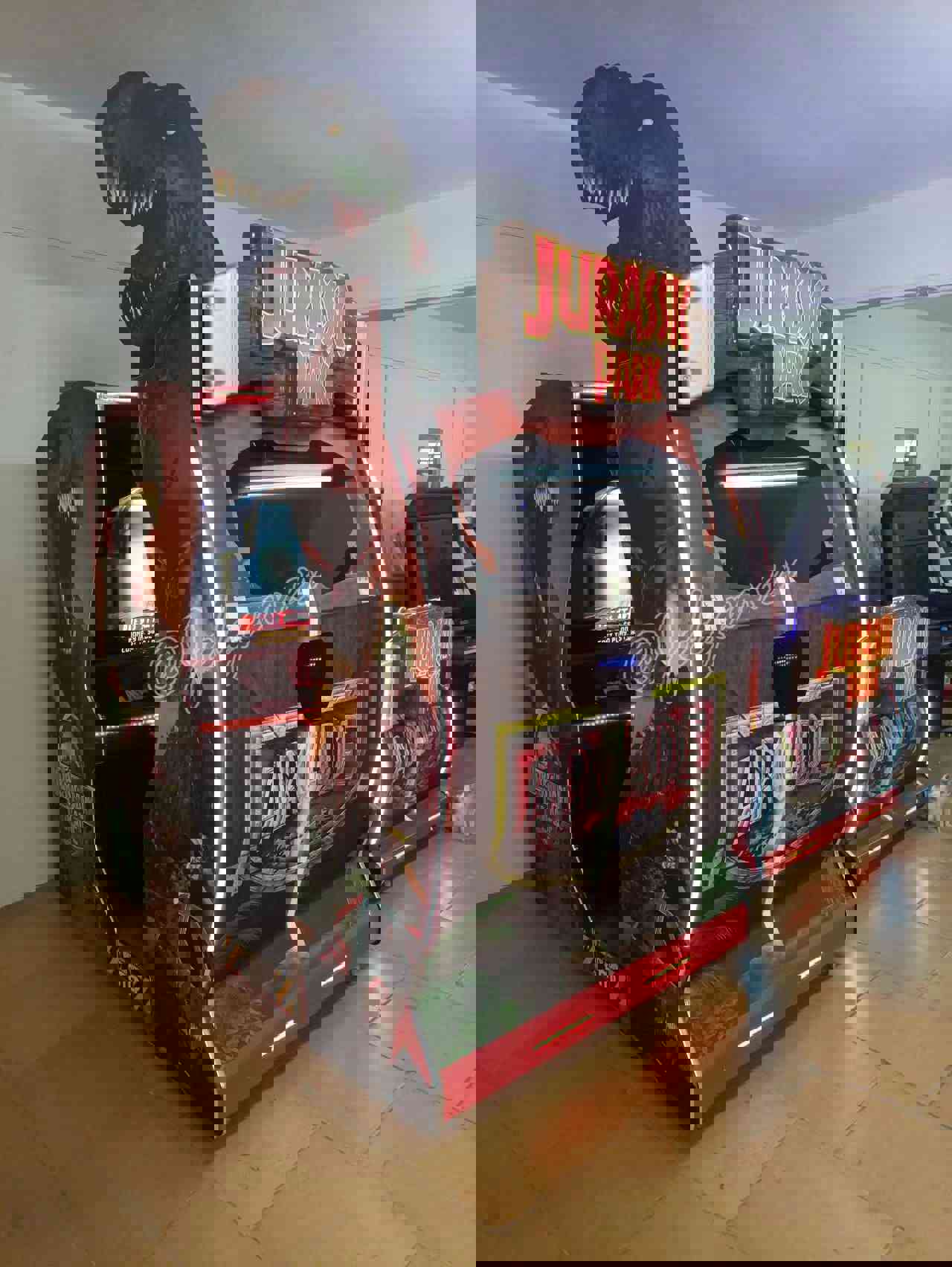 Jurassic Park Gun Shooting Arcade Machine Motion Version With House Shell