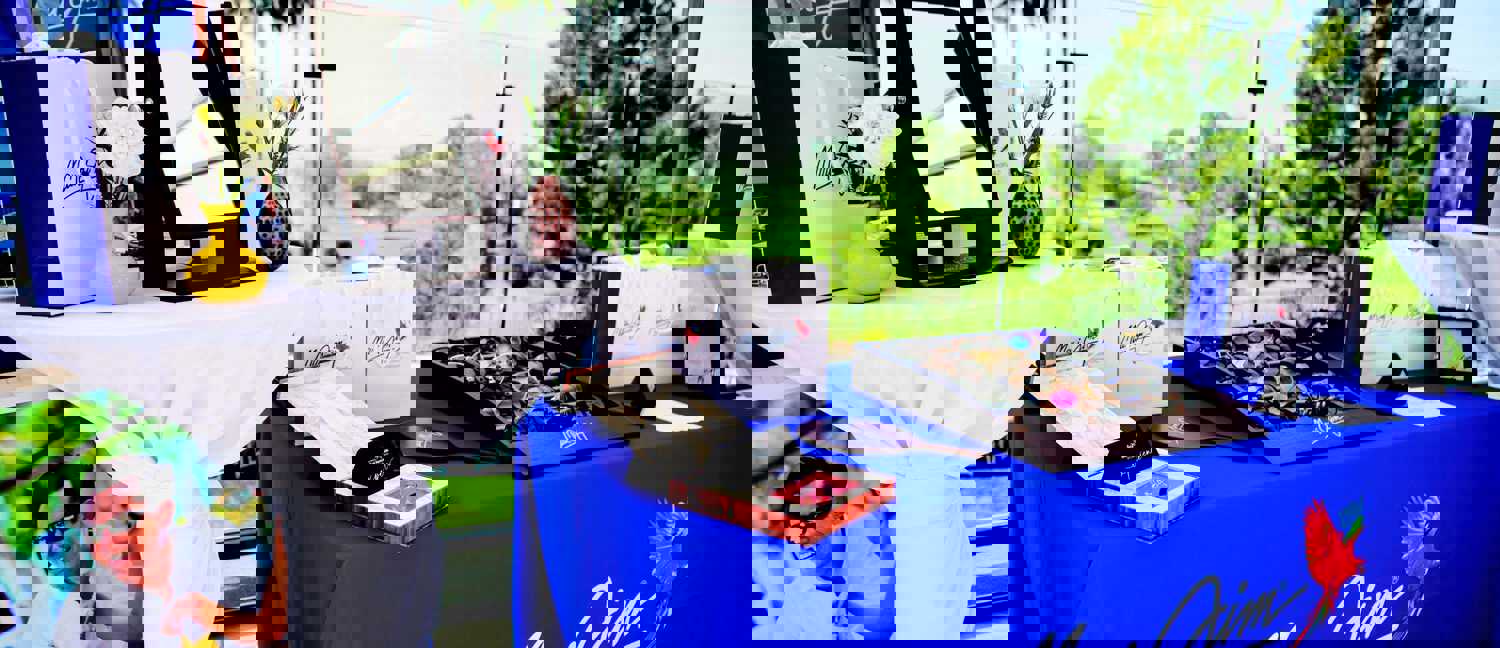 6 Custom Printed Supreme Table Throw - All Over Print