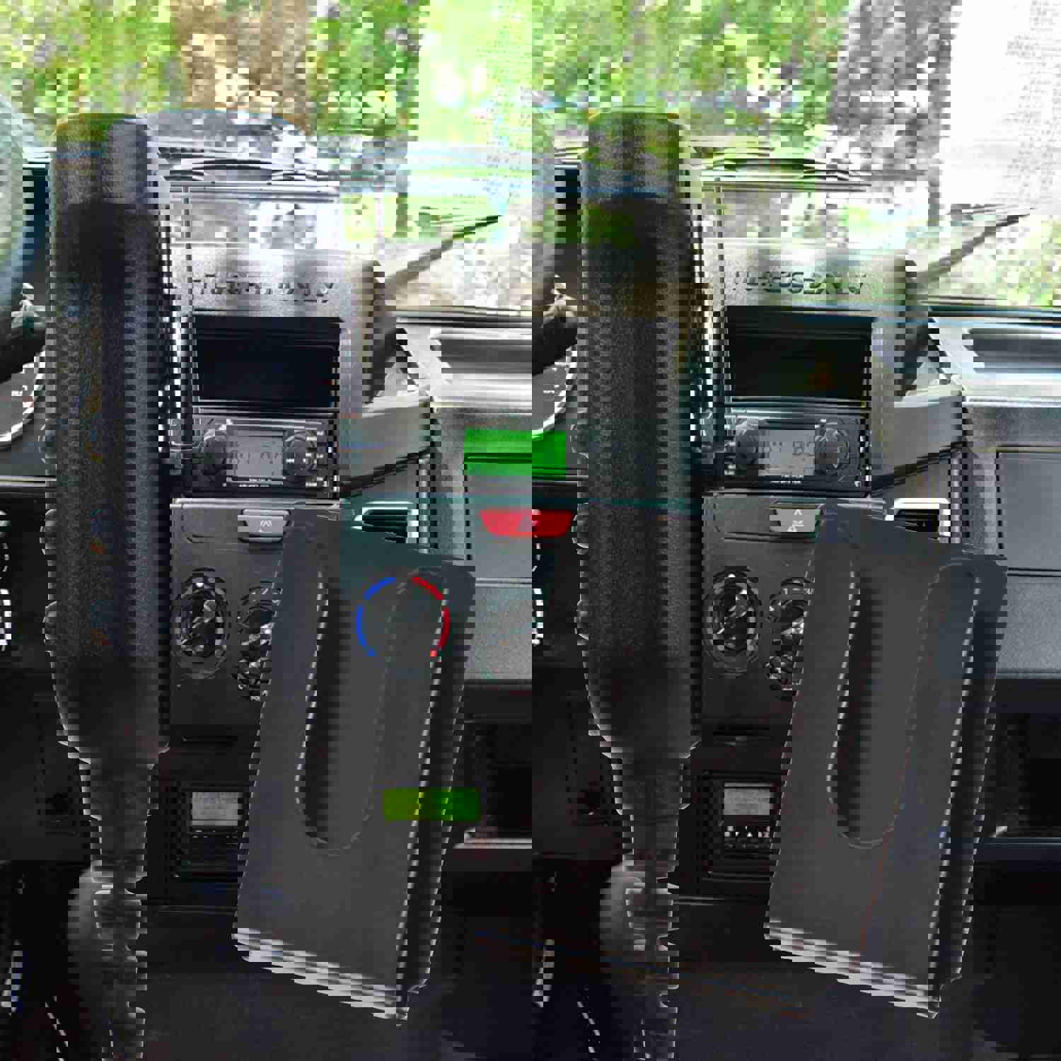 Strong Mobile Hand Mic Plastic Stand SOCOTRAN for Car Accessories