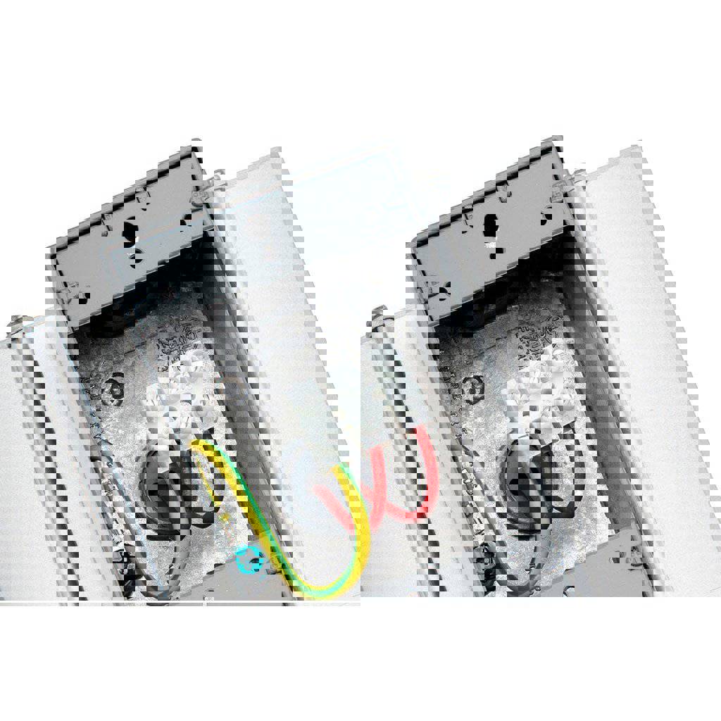 Dimplex DLW Series 53.5 Outdoor/Indoor Radiant Heater - 240V, 2400W - Black