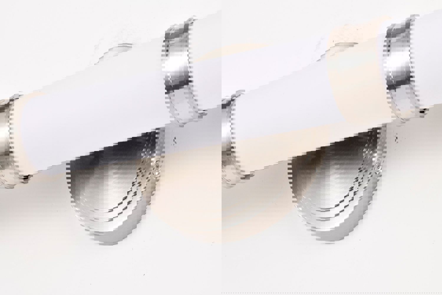 SATCO/NUVO Kagen Medium Vanity LED Light with Brushed Nickel Finish and White Acrylic Lens (62-1535)