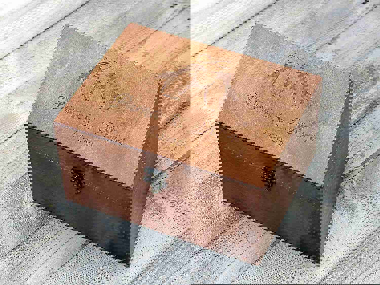 Personalized Wedding Keepsake Box with Custom Image and Text - Perfect Anniversary Gift