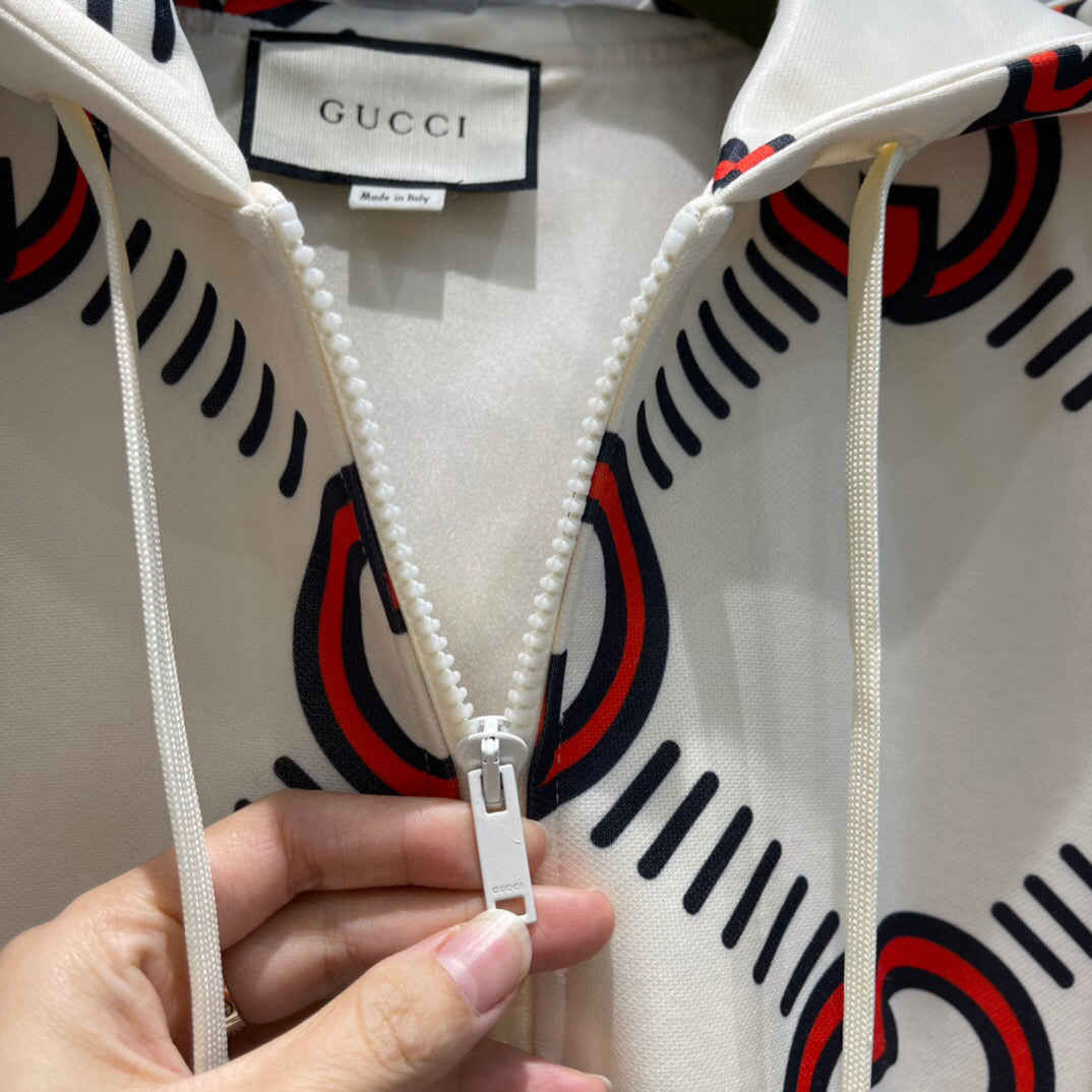 GU Sweatshirt Sweater Hoodie for Women - 2 Colors