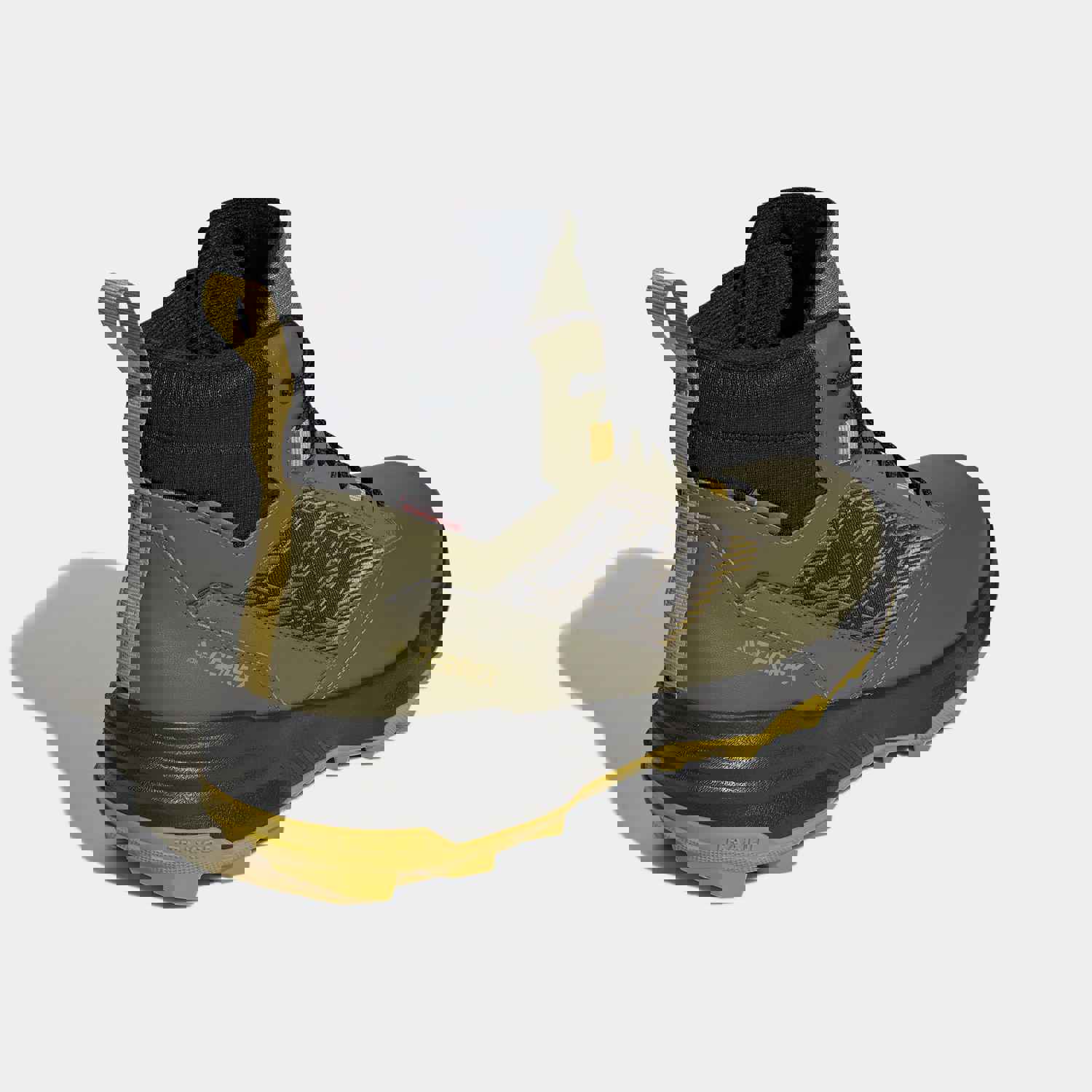 Men's adidas Terrex Unity Leather Mid COLD.RDY Hiking Boots