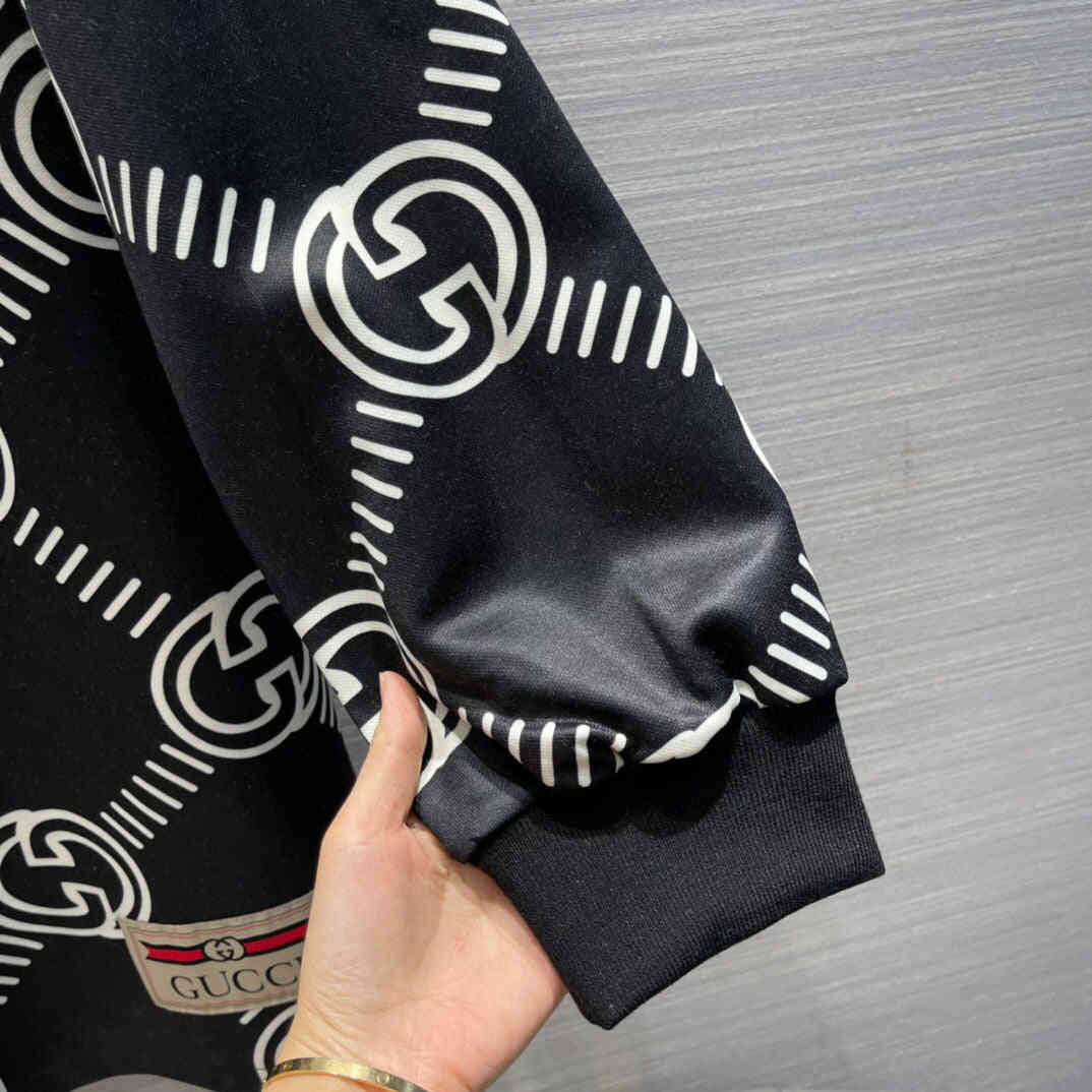 GU Sweatshirt Sweater Hoodie for Women - 2 Colors