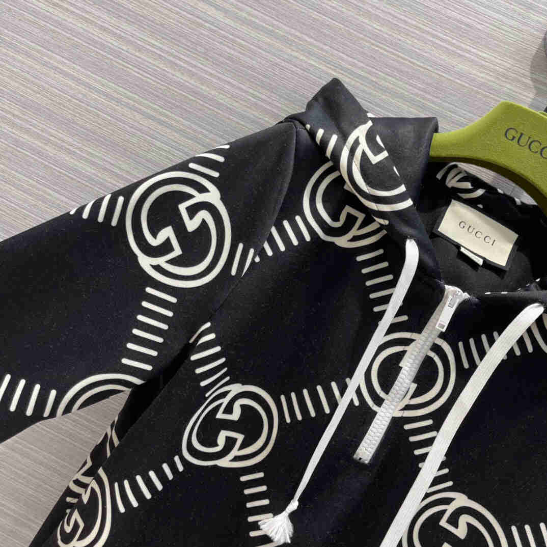 GU Sweatshirt Sweater Hoodie for Women - 2 Colors