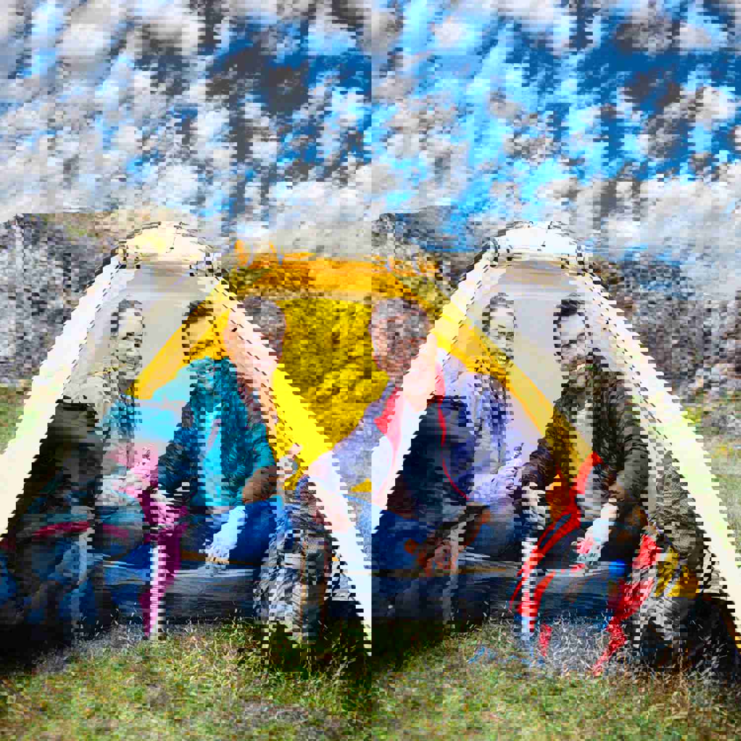 Ultralight 3-Season Sleeping Bag for Hiking, Camping & Outdoor Activities - Includes Compression Bag