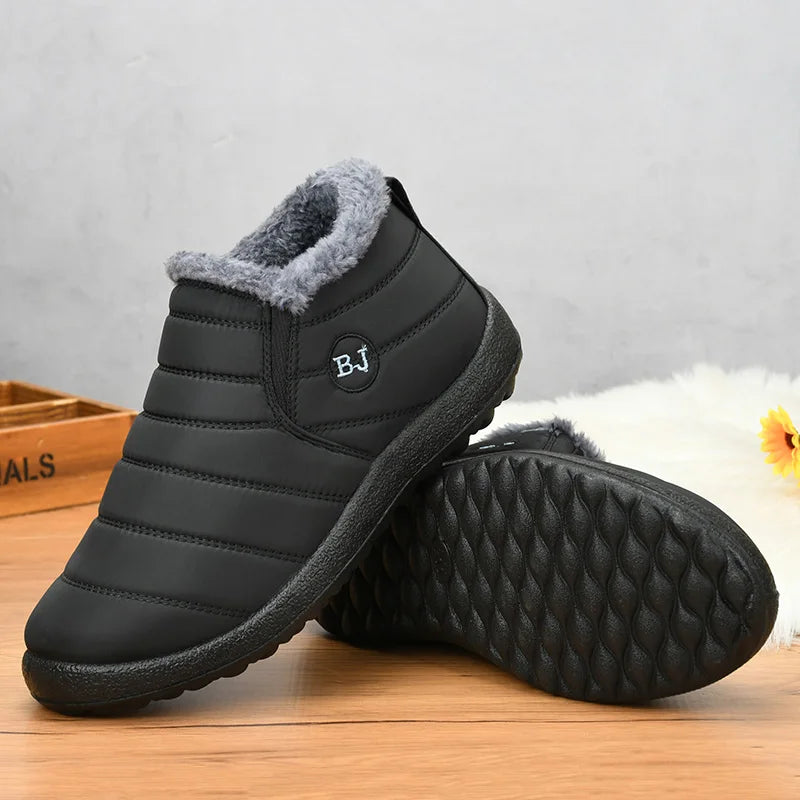 Men's Plush Snow Boots - Waterproof Winter Boots for Comfort and Warmth