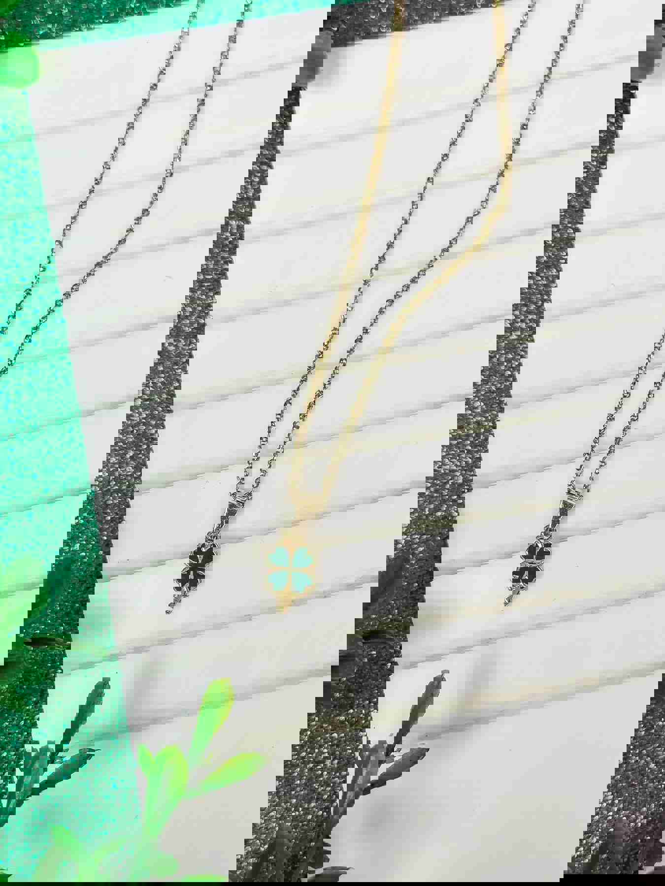 PREORDER: Simple Clover Pendant Necklace