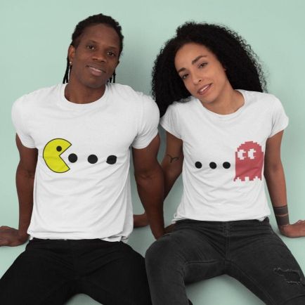 Pac Man-Inspired Matching Halloween Costume Set for Couples - Fun Anniversary Gift