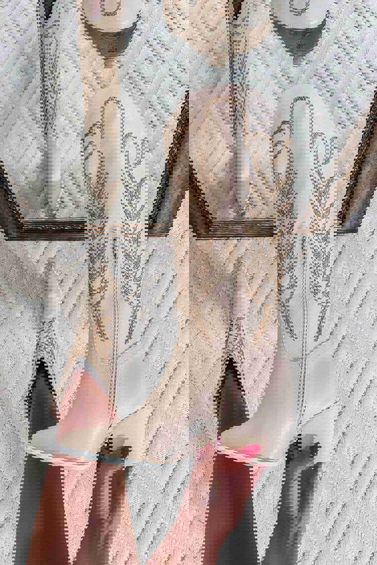 Kai Western Boot - Size 10 Left (Off White Vegan Synthetic Leather)