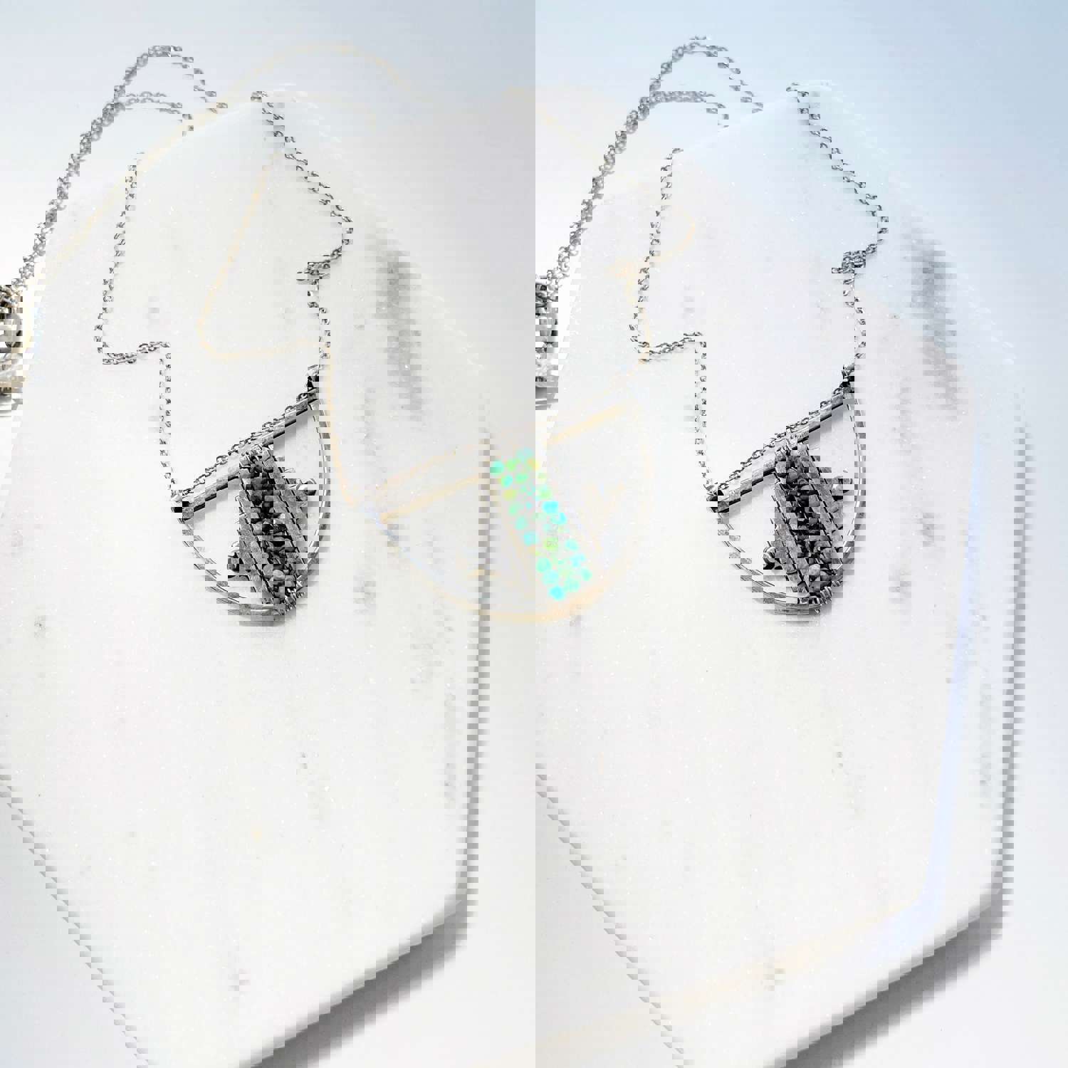 Summer Collection Silver & Turquoise Pendant Necklace