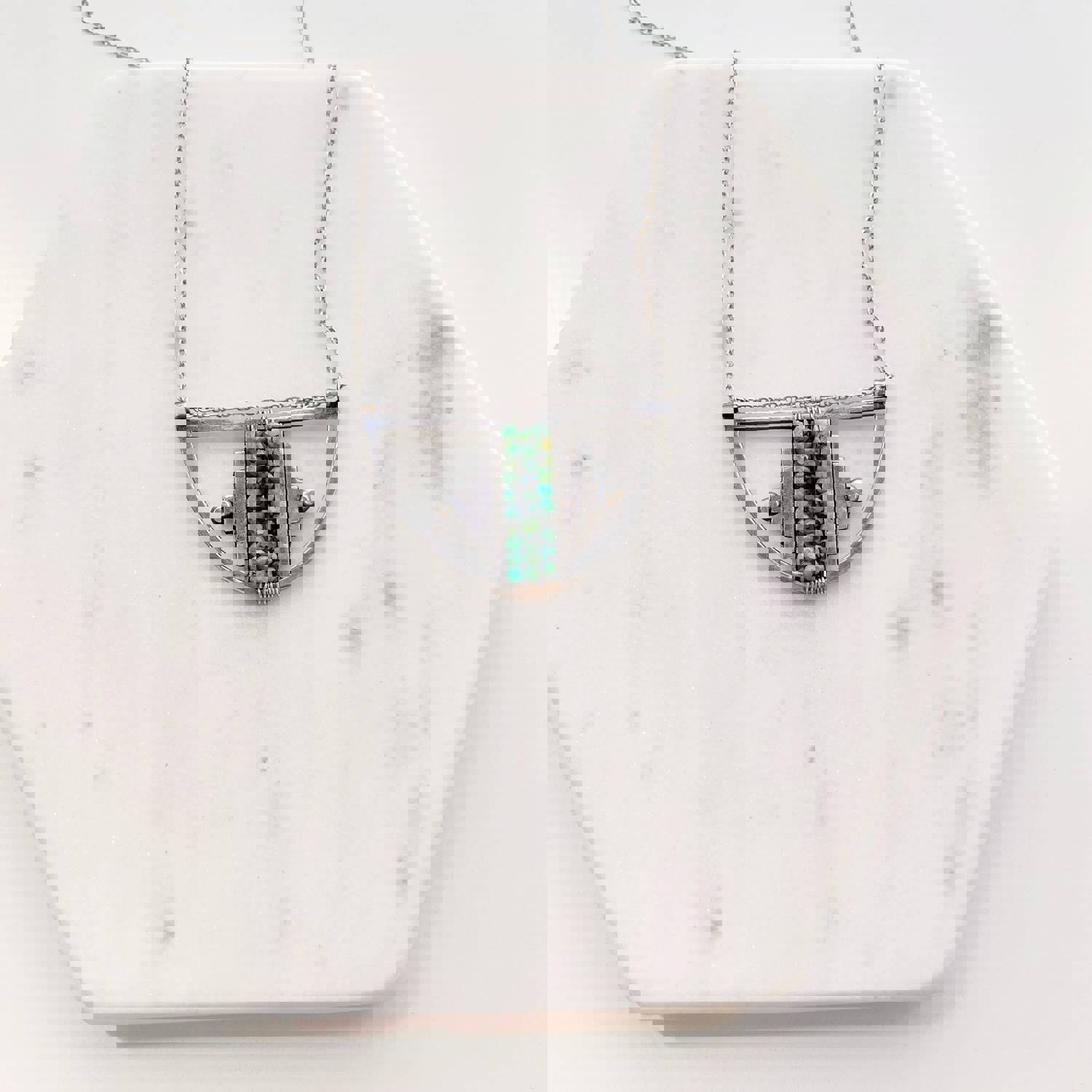 Summer Collection Silver & Turquoise Pendant Necklace