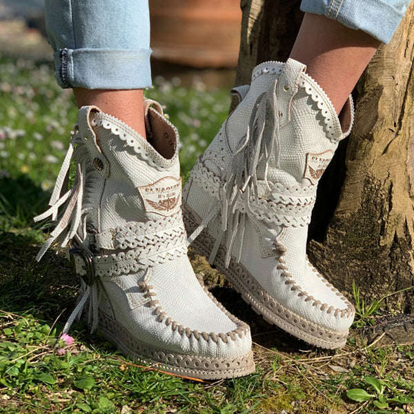 Corashoes Vintage Tassel Stone-Washed Boots