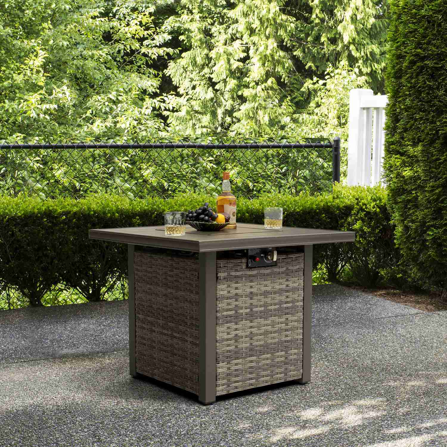Outdoor 32 Inch 50,000 BTU Propane Gas Fire Pit Table with Cover