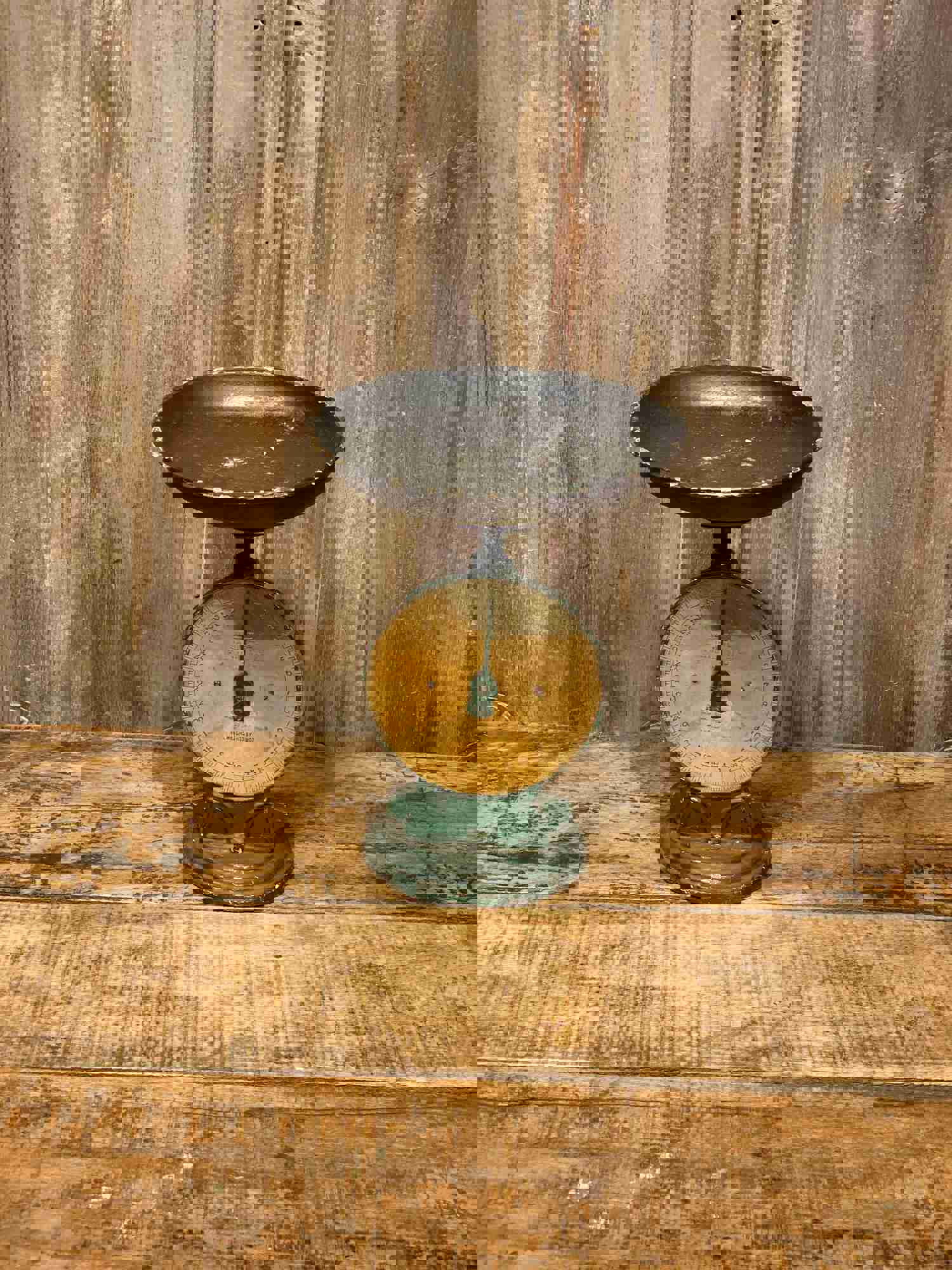 Vintage Kitchen Scale, Rustic Farmhouse Fruit Bowl