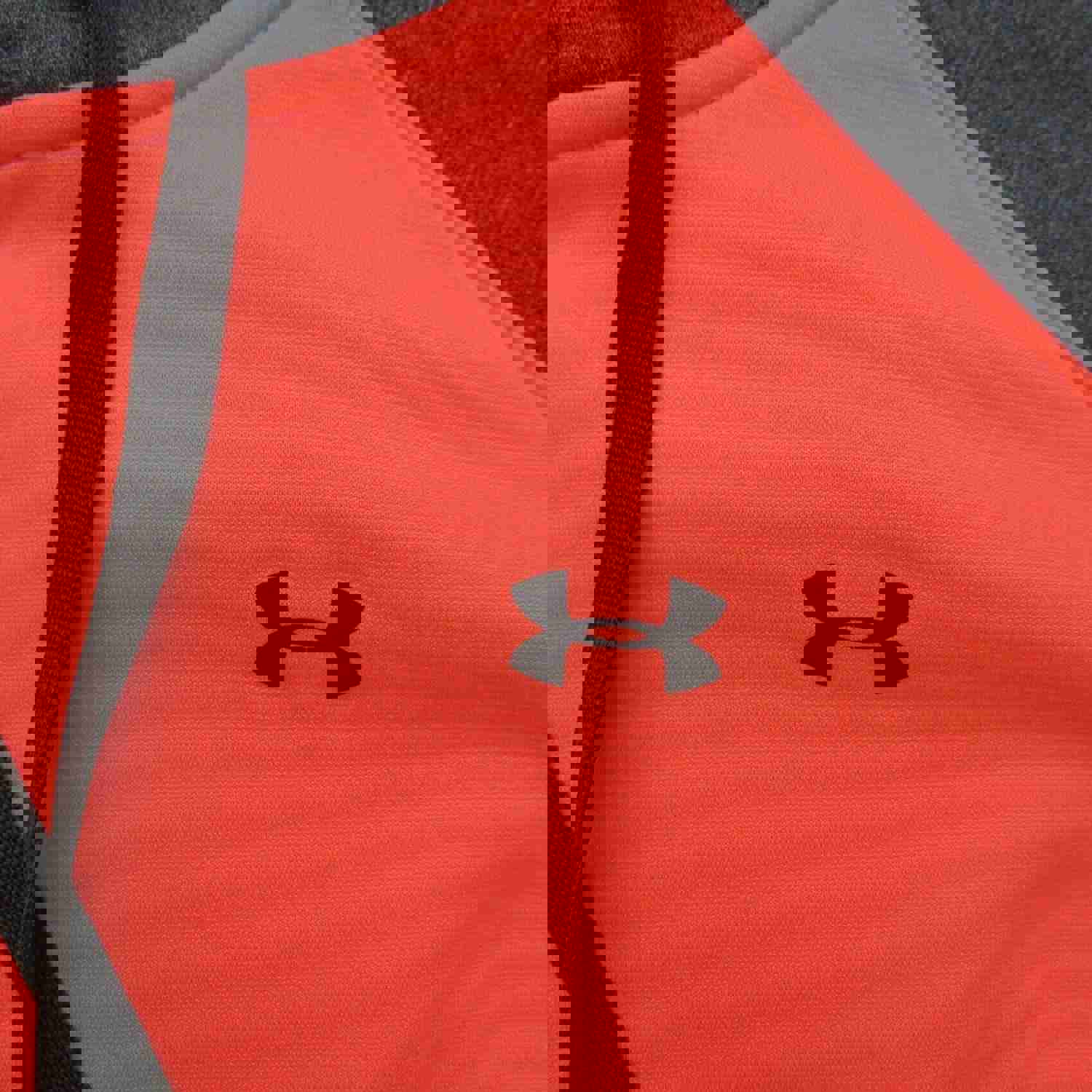 Under Armour Women's Pullover Hoodie Sweatshirt Long Sleeve Pink Gray Size Large