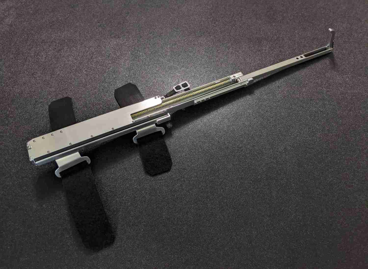 Auto Hook V1 - Telescopic Sleeve Gadget for Extended Reach