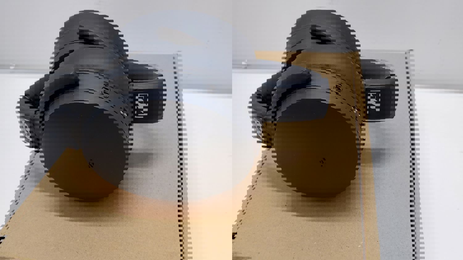 Sennheiser HD 4.50 SE Wireless Bluetooth Noise Cancelling Headphones, Black (Refurbished)