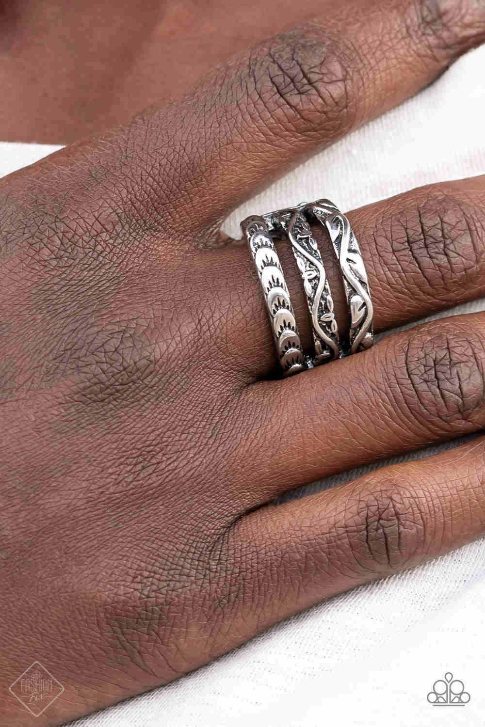 Simply Santa Fe - Complete Trend Blend - May 2022 Fashion Fix - Paparazzi Accessories