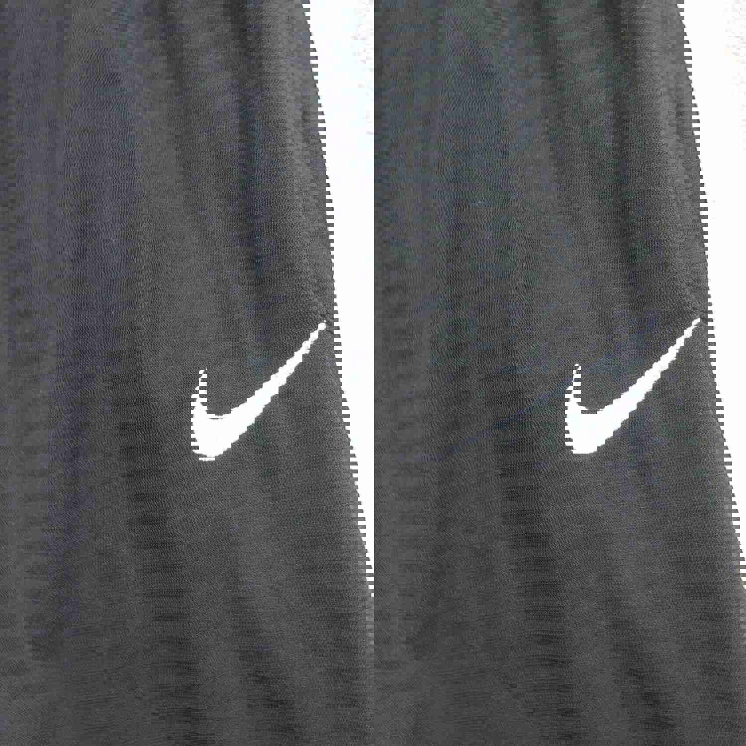 Nike Men's 2XL Black White Athletic Shorts with Elastic Waist for Running and Sports