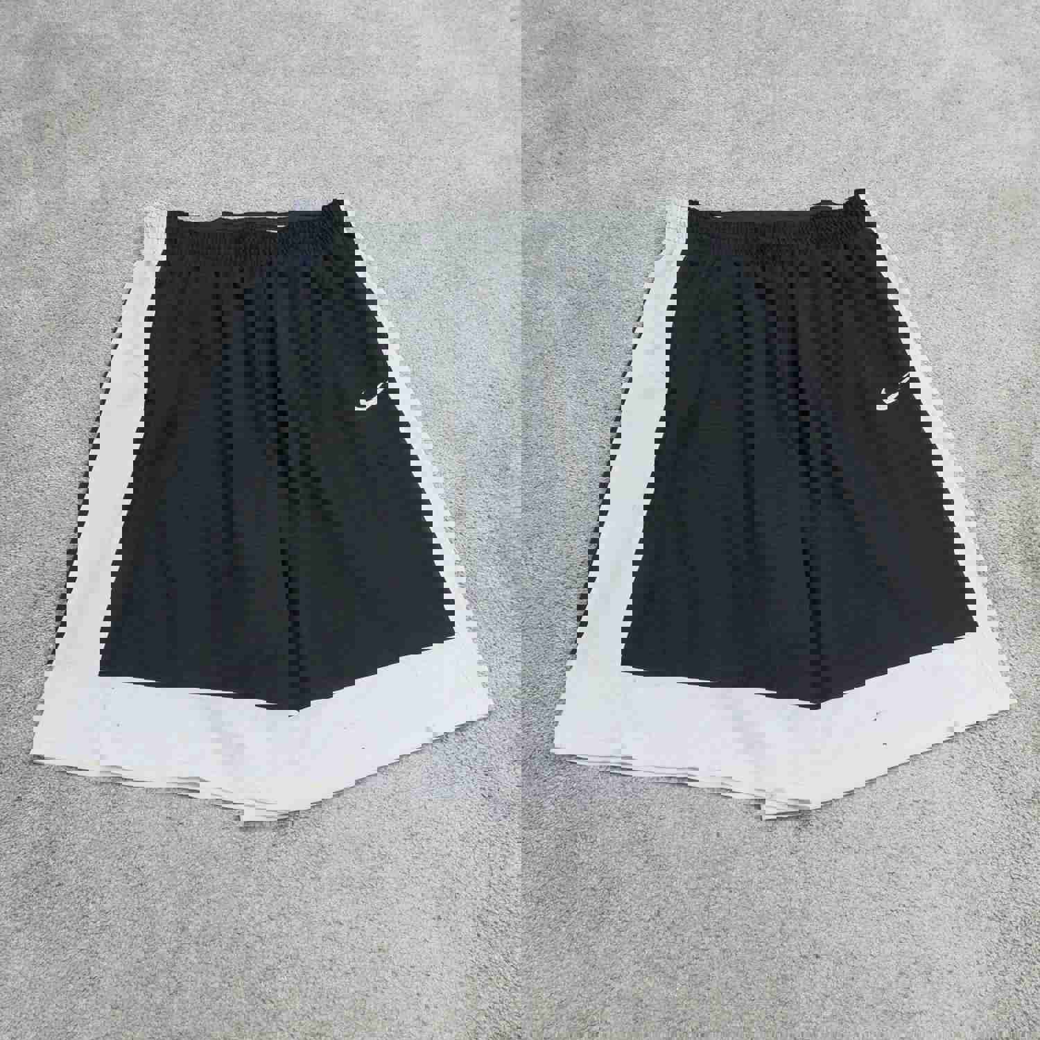 Nike Men's 2XL Black White Athletic Shorts with Elastic Waist for Running and Sports