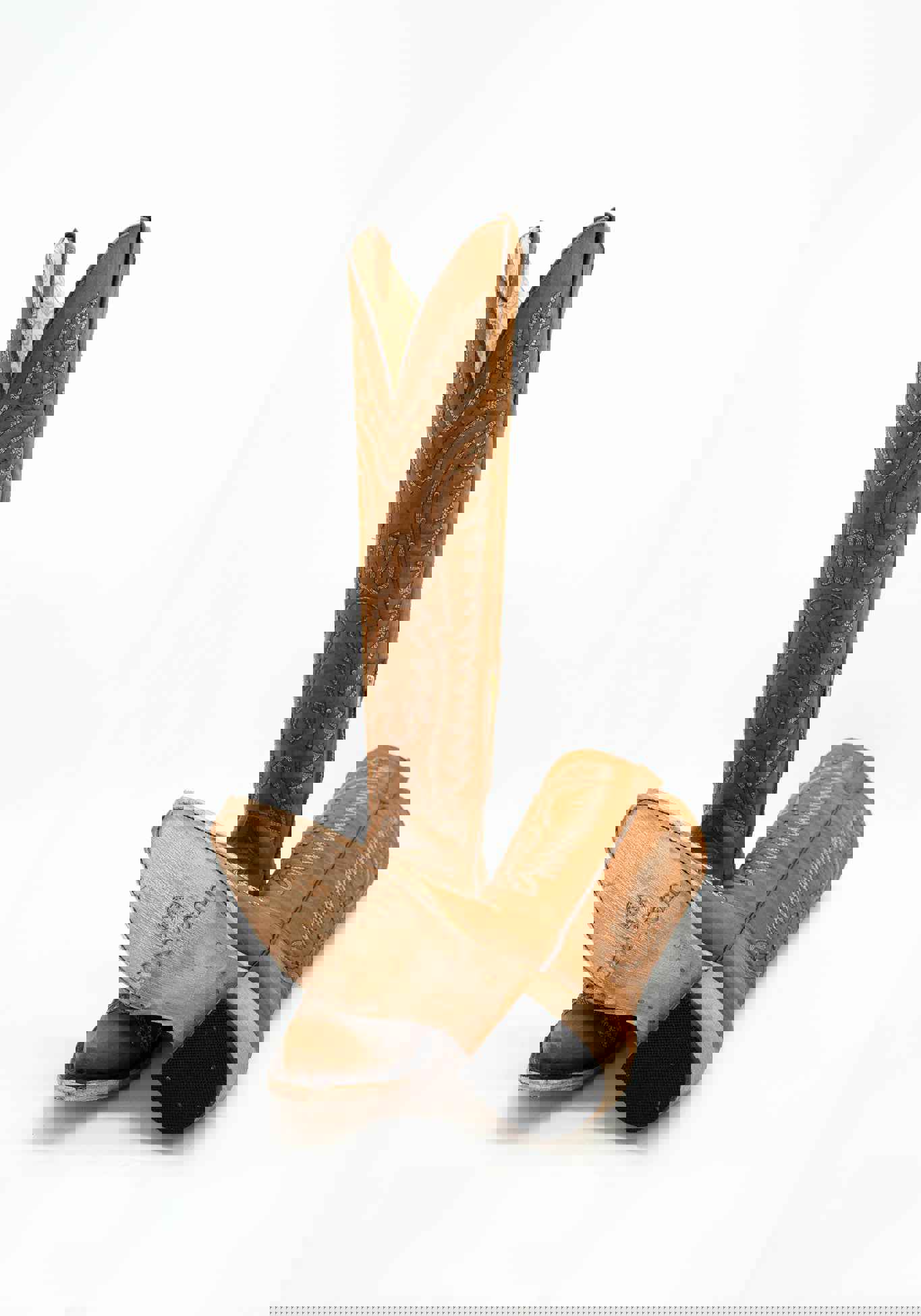 Desierto Miel Snip Toe Cowgirl Boot