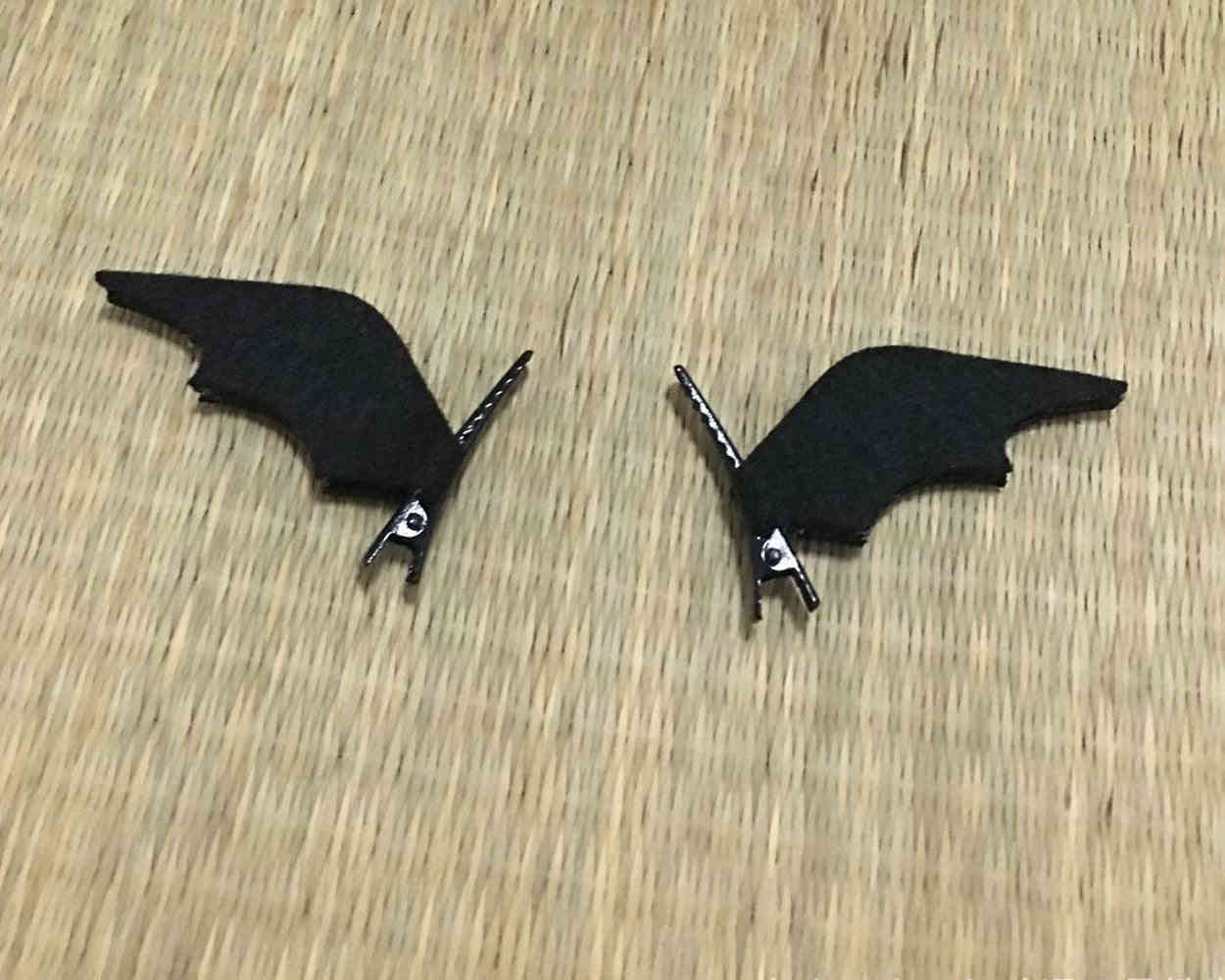Halloween Bat Wing and Devil Horn Hair Clips (12 Pairs)