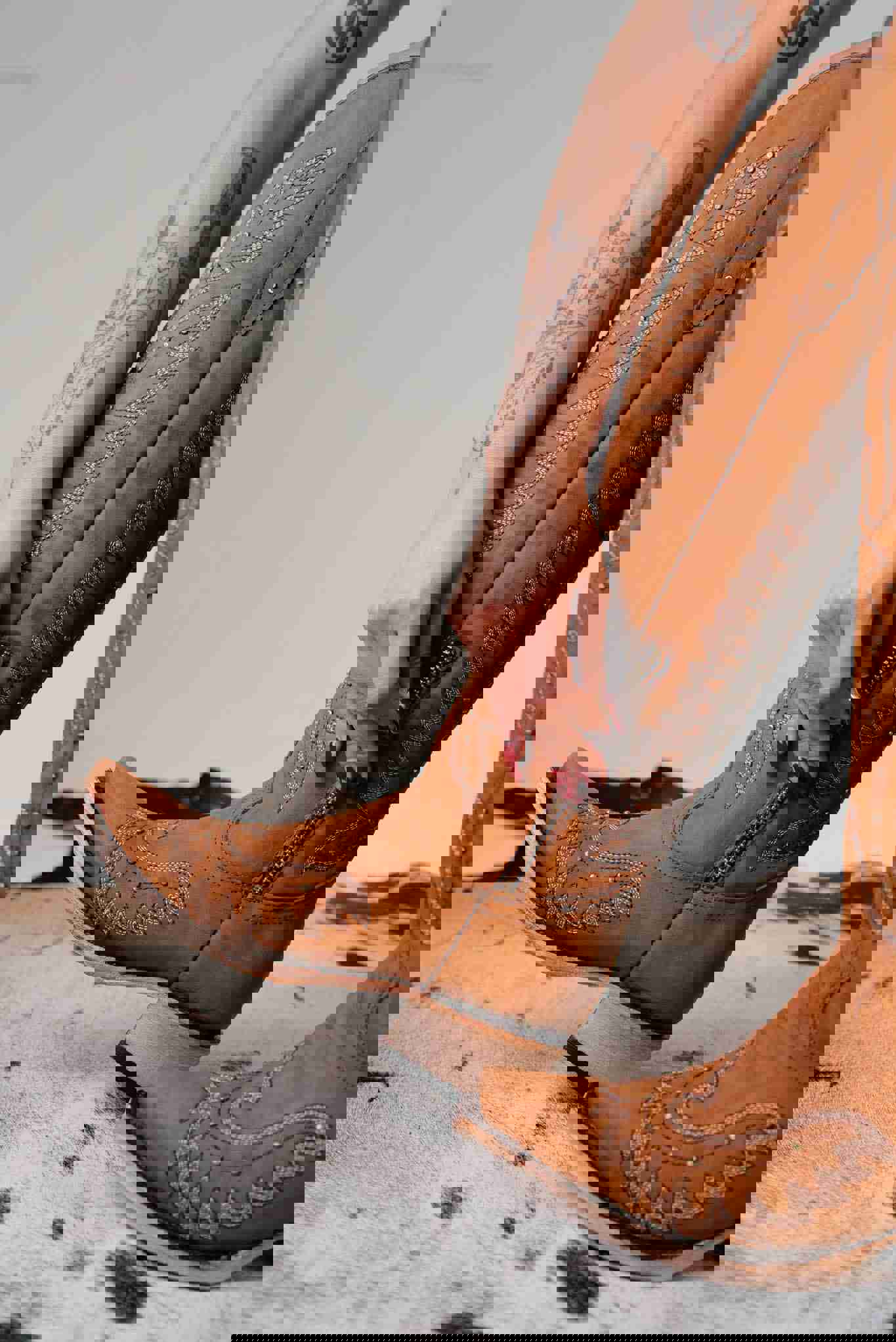 Desierto Miel Snip Toe Cowgirl Boot