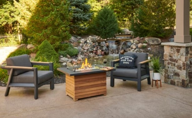 The Outdoor Greatroom | Darien Rectangular Gas Fire Pit Table