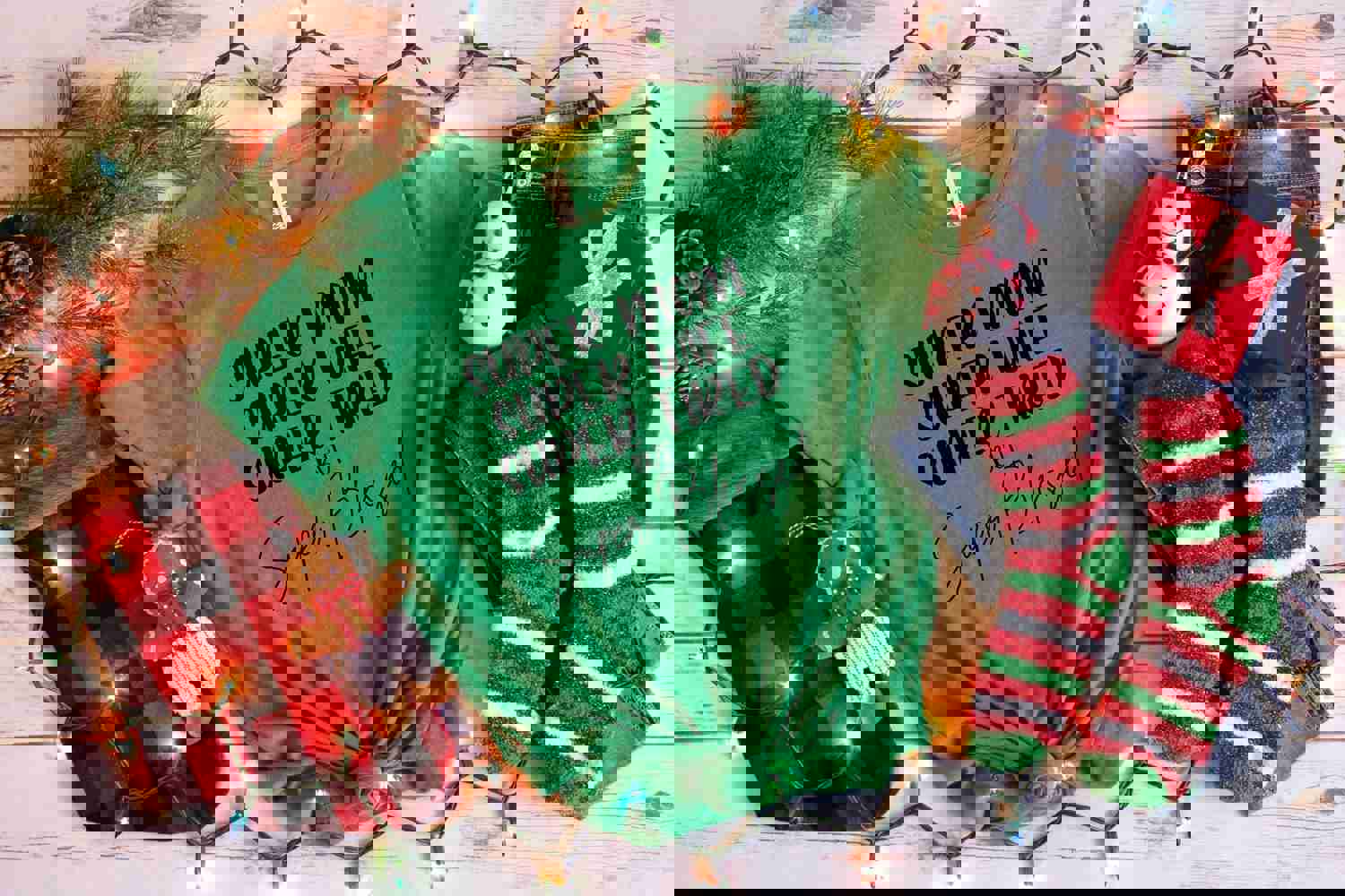 Christian Mom Hoodie - Grateful & Thankful Sweatshirt for Super Moms