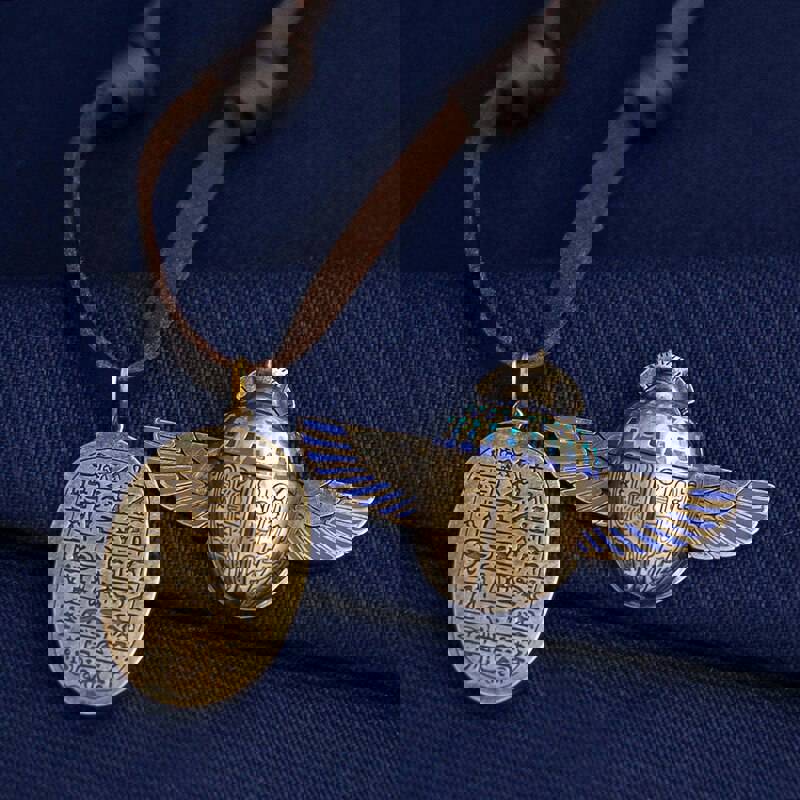 Superhero Moon Cosplay Knight Egyptian Scarab Compass Necklace Pendant Unisex Jewelry