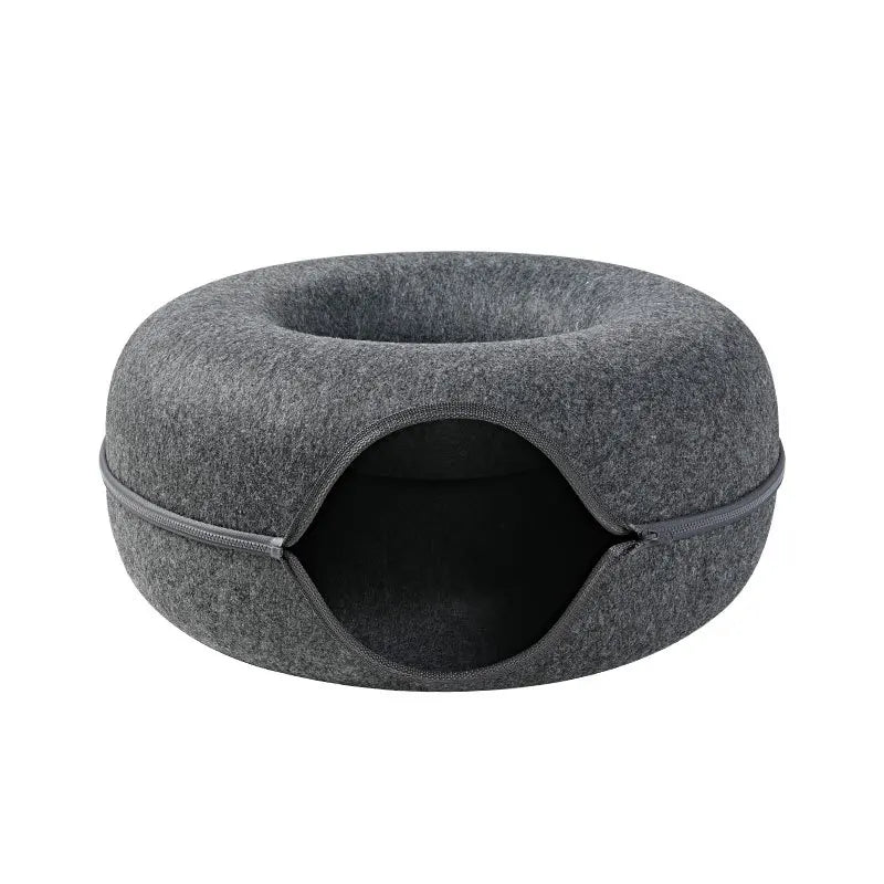Donut Felt Cat Bed - Interactive Pet Toy and Cozy Rabbit Cave for Indoor Cats