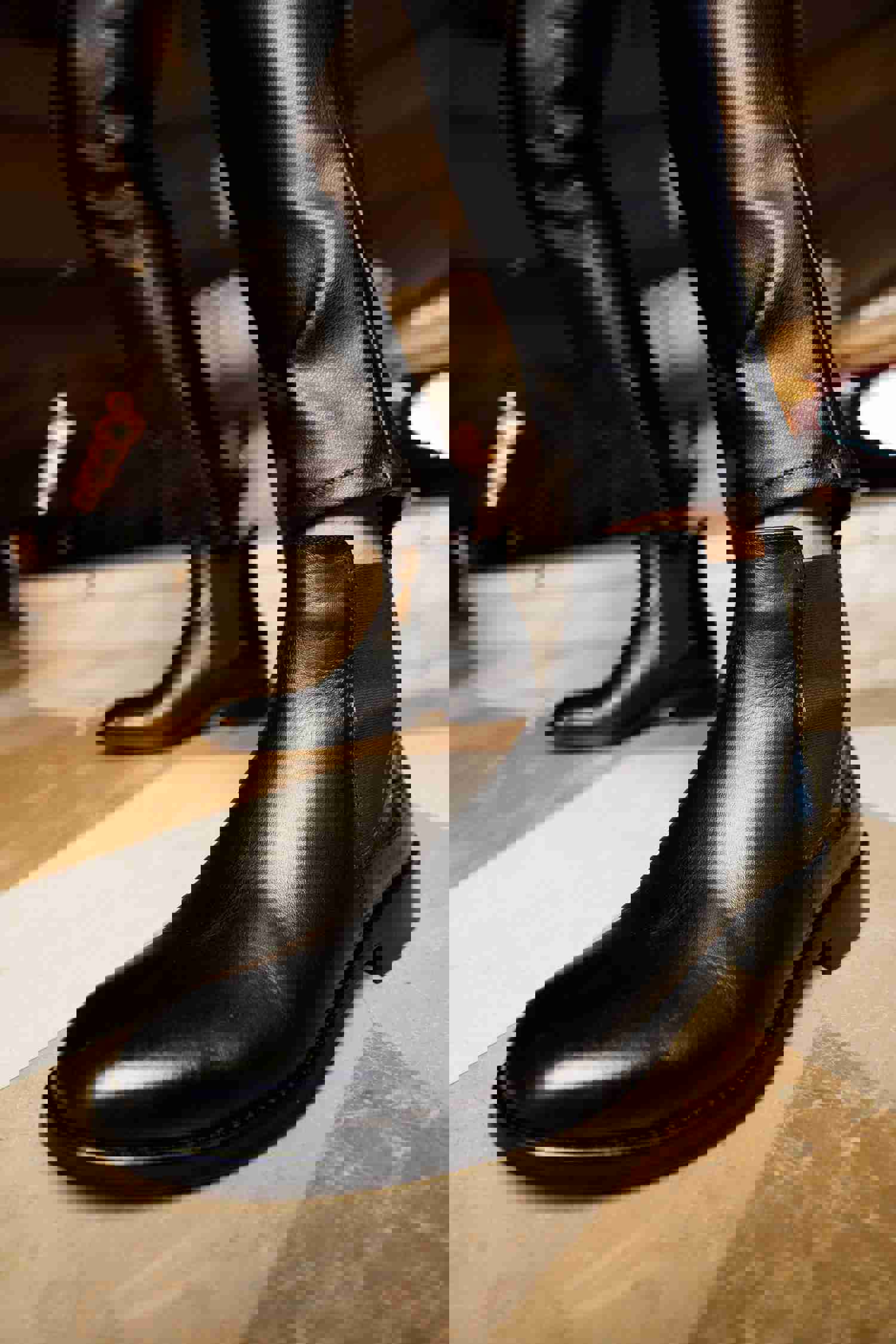 The Manby Black Leather Chelsea Men Boot