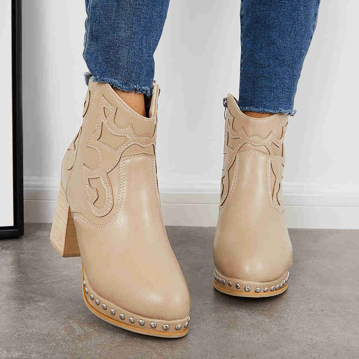 Embroidery Rivet Platform Chunky Heel Booties Western Cowgirl Ankle Boots
