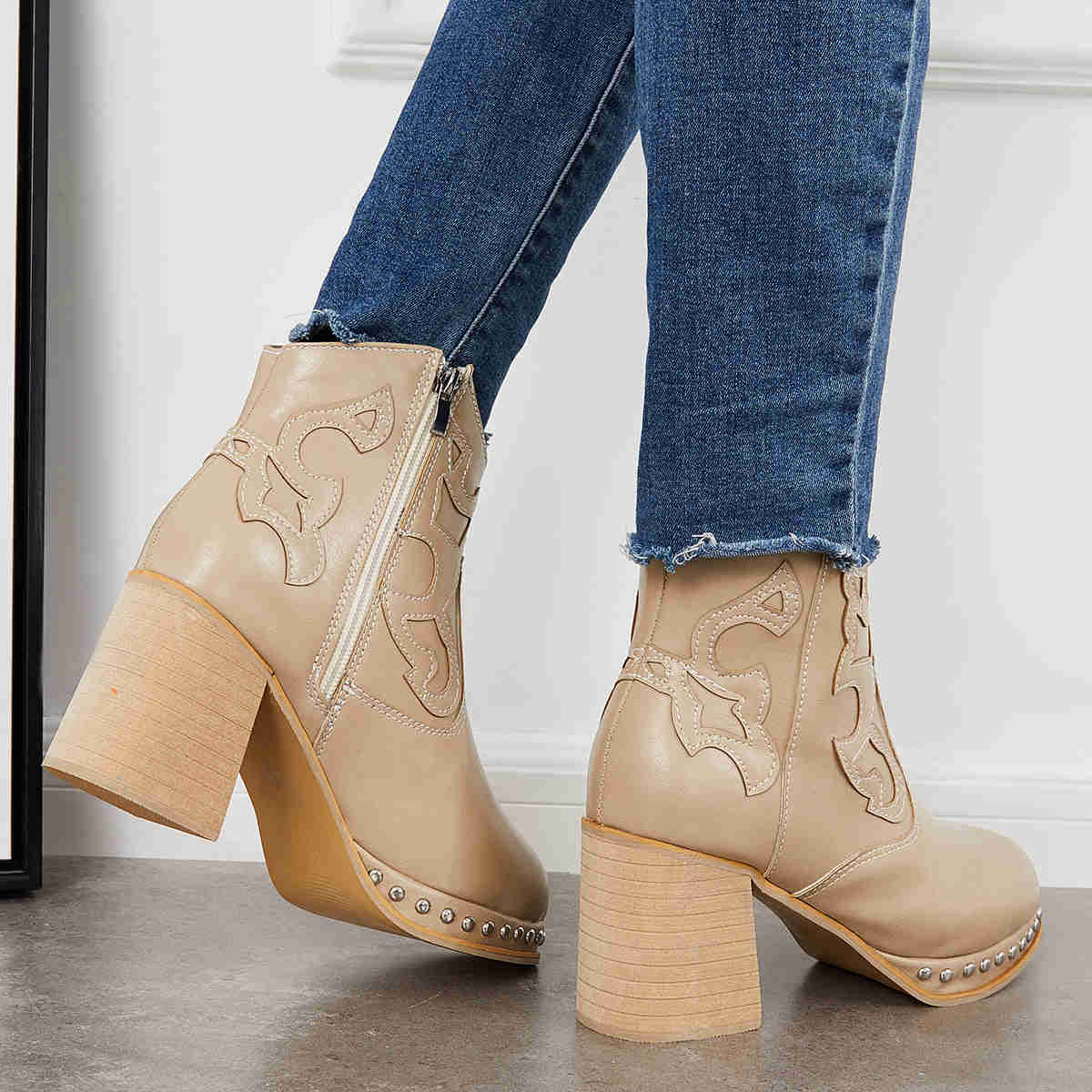 Embroidery Rivet Platform Chunky Heel Booties Western Cowgirl Ankle Boots