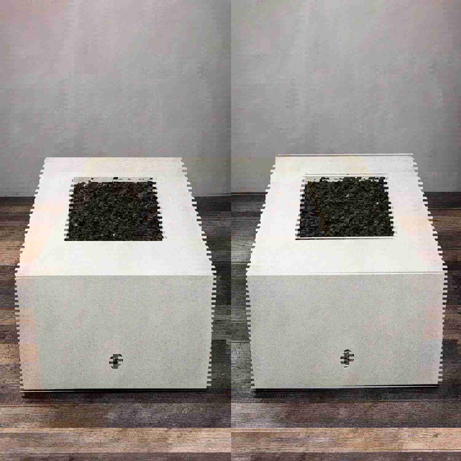 Starfire Designs Rustic Gravity 45 Square Concrete Gas Fire Pit