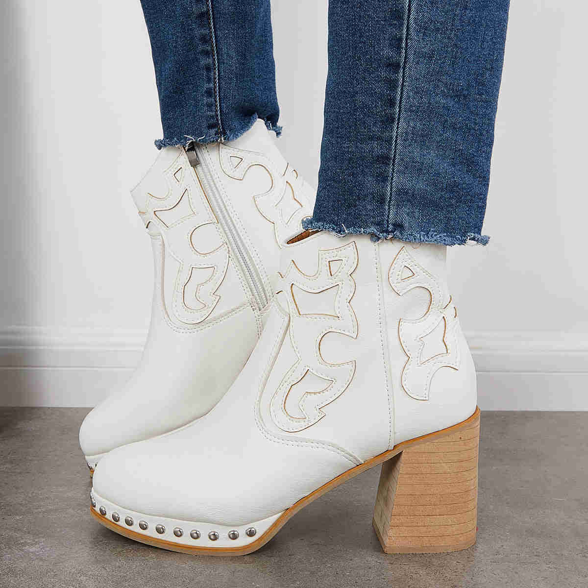 Embroidery Rivet Platform Chunky Heel Booties Western Cowgirl Ankle Boots