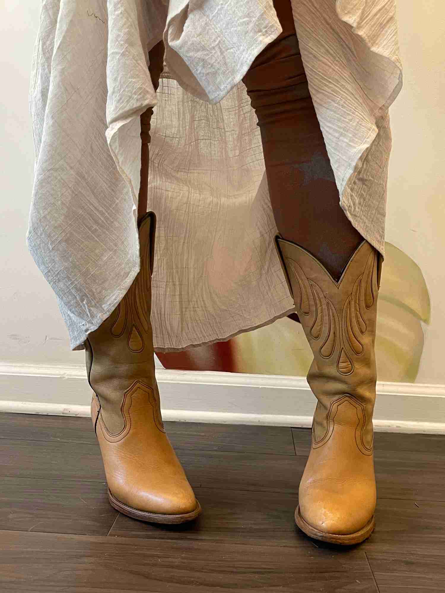 Vintage Frye Natural Stacked Heel Cowboy Boot - 1980s