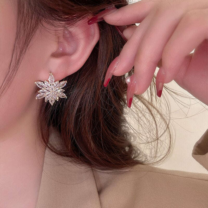 Elegant Women's Shiny Zircon Flower Earrings for Wedding and Party