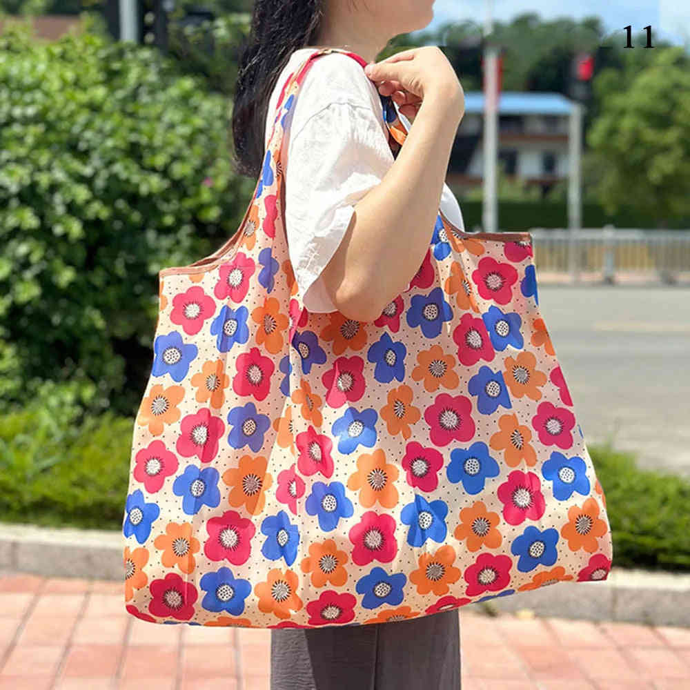 Reusable Eco Shopping Tote Bag with Floral Pattern - Large Capacity Waterproof Grocery Bag for Women