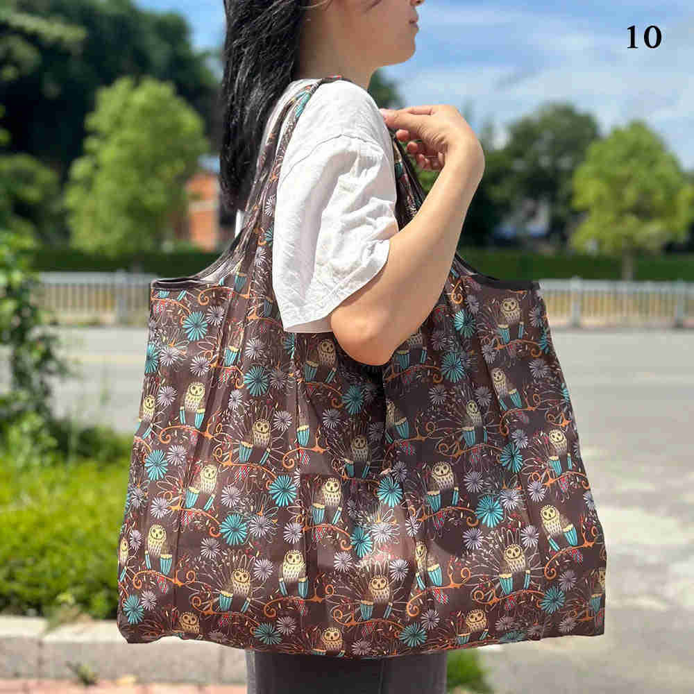 Reusable Eco Shopping Tote Bag with Floral Pattern - Large Capacity Waterproof Grocery Bag for Women