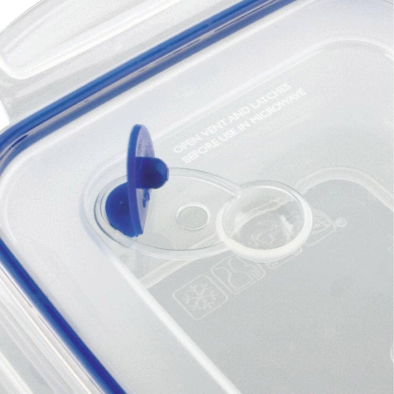 Sterilite 4 Cup Food Storage Container with Leak-Proof Seal