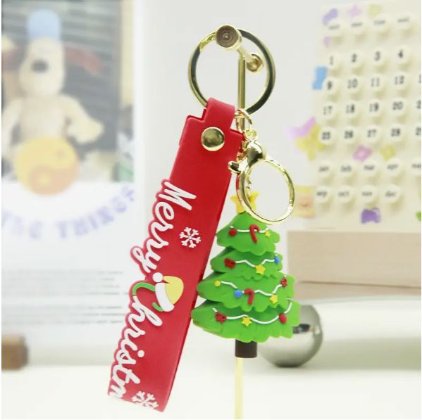 4pcs Christmas Keychain Gift Set - Santa Claus, Reindeer, Snowman Cute Bag Pendants